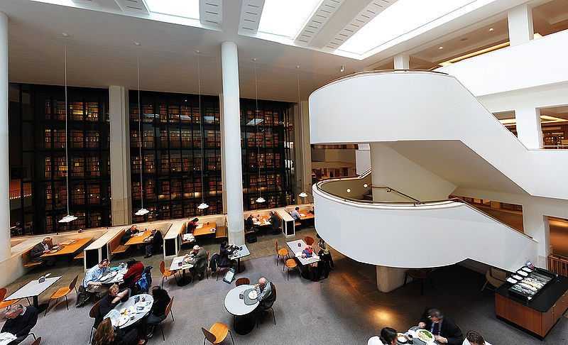 La British Library se lance dans un travail urgent et gigantesque : sauvegarder les documents numériques britanniques.