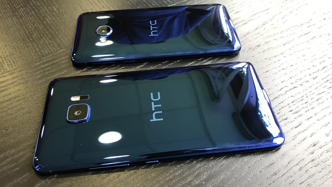 Les HTC U Ultra et U Play