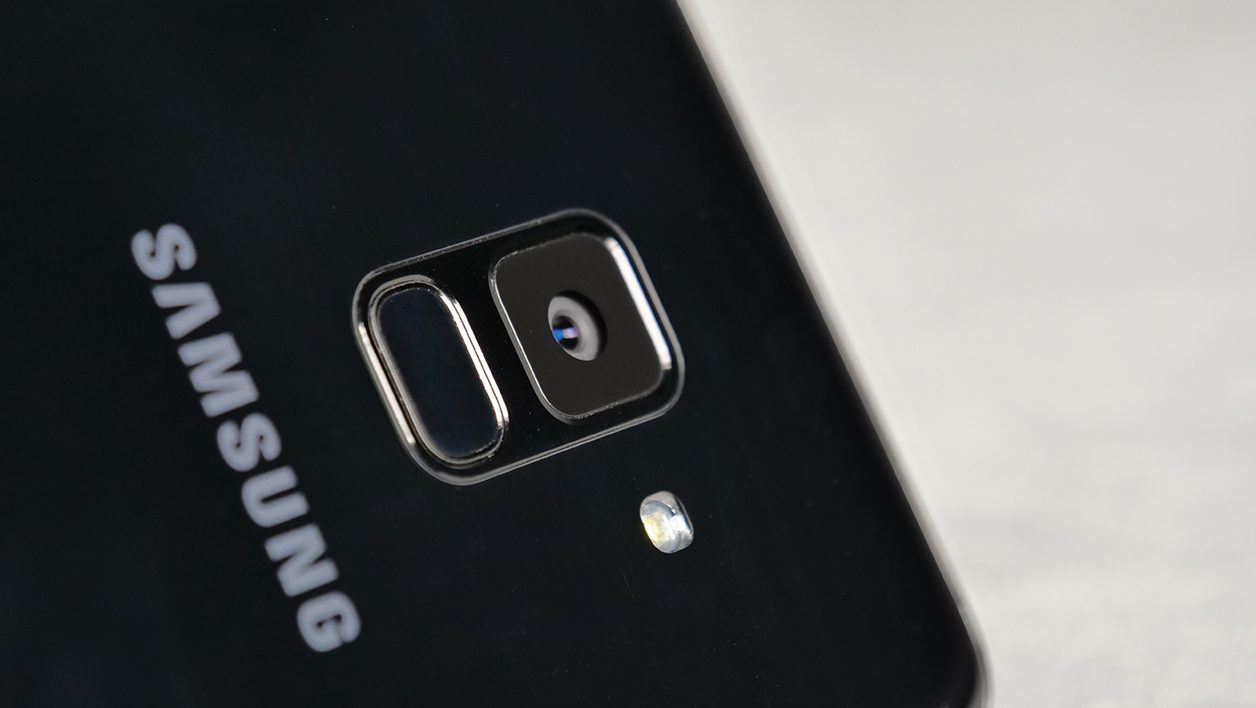 Le capteur d'empreintes digitales du Samsung Galaxy A8