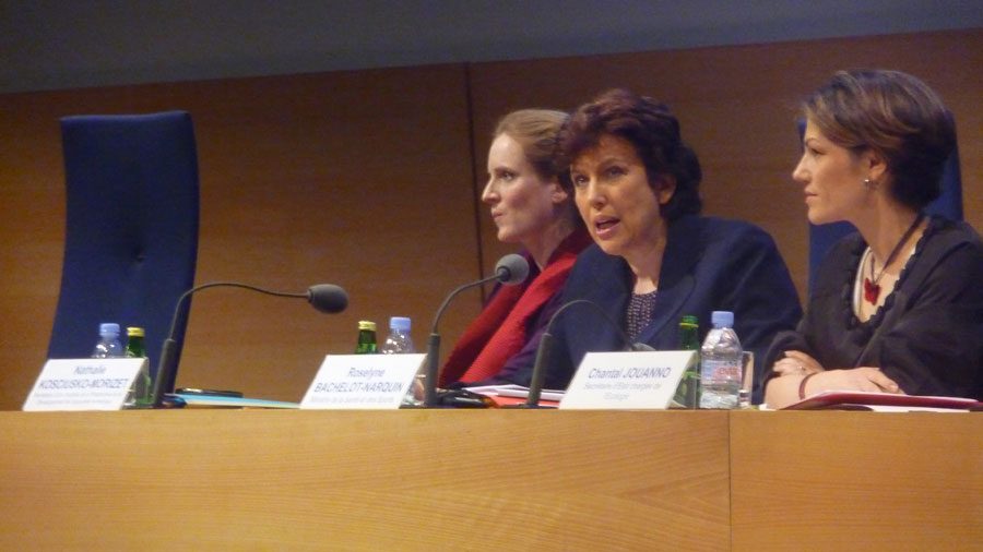 Trois ministres se penchent sur les antennes-relais