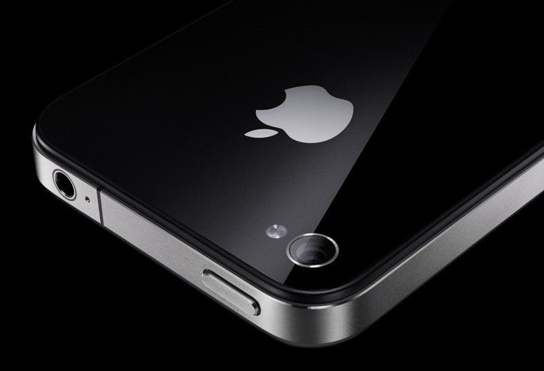 Un flash LED fait son apparition.