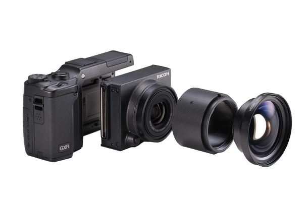 Le Ricoh GXR et son système amovible capteur-objectif