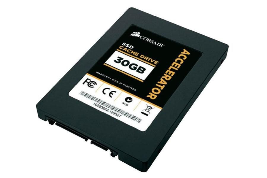 Comparatif Corsair SSD Accelerator Series 30 Go contre Crucial P2 500 Go 