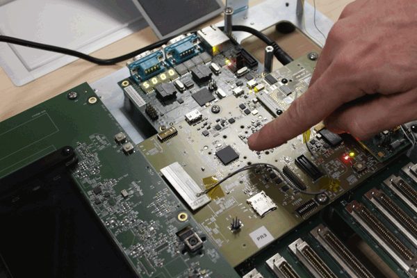 Une plate-forme de test de smartphone