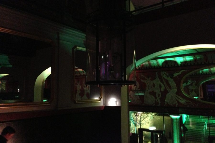 Apple iPhone 5 - ISO 800