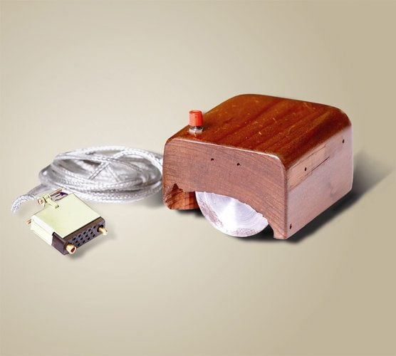 Le premier prototype de la souris informatique