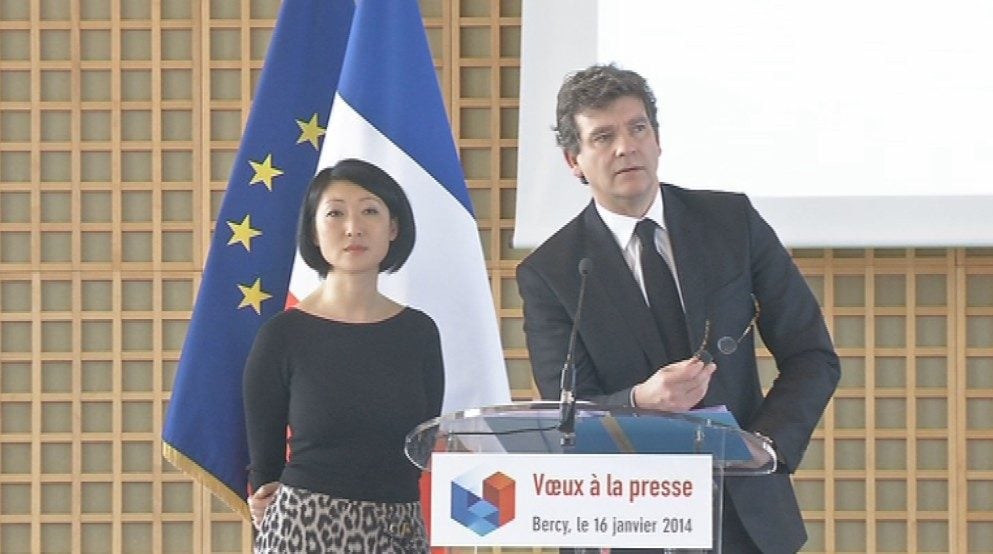 A. Montebourg et F. Pellerin  souhaitent inscrire en dur dans le cahier des charges de prochaines fréquences mobiles, des obligations en matière d'emploi et d'investissements, des opérateurs