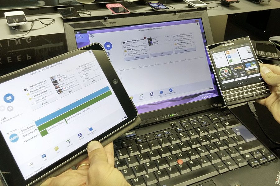 Avec l'application Blend installée sur un ordinateur ou une tablette, on peut gérer sur grand écran ses messages. Plus besoin de garder le Passport sous les yeux.
