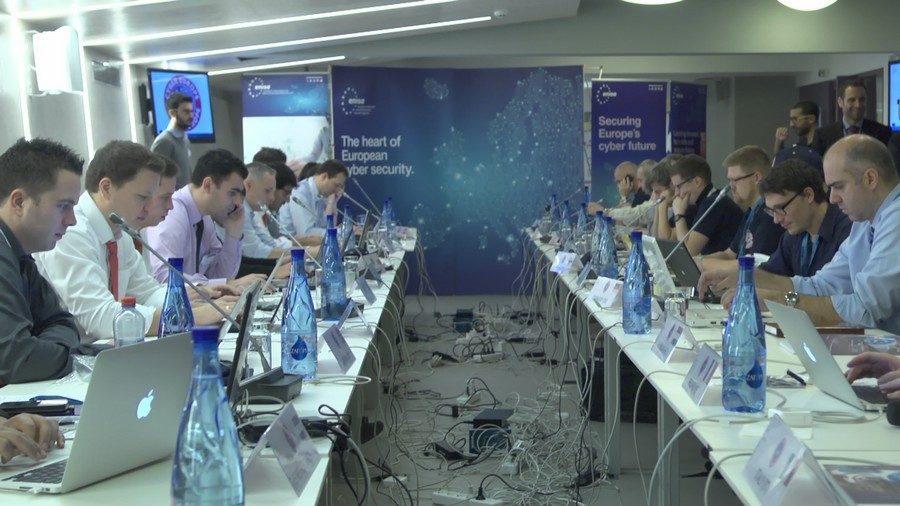 Les experts en sécurité simulent la cyberguerre en Europe.