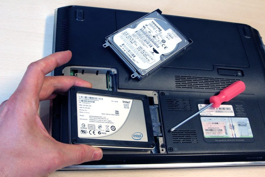 Guide : installer un SSD dans son PC portable