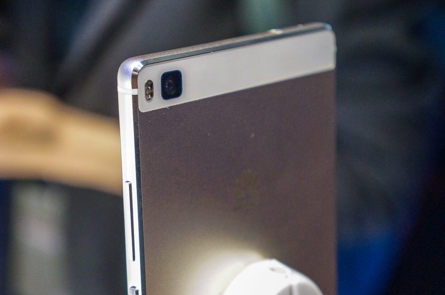 Le capteur photo 13 Mpixels du P8