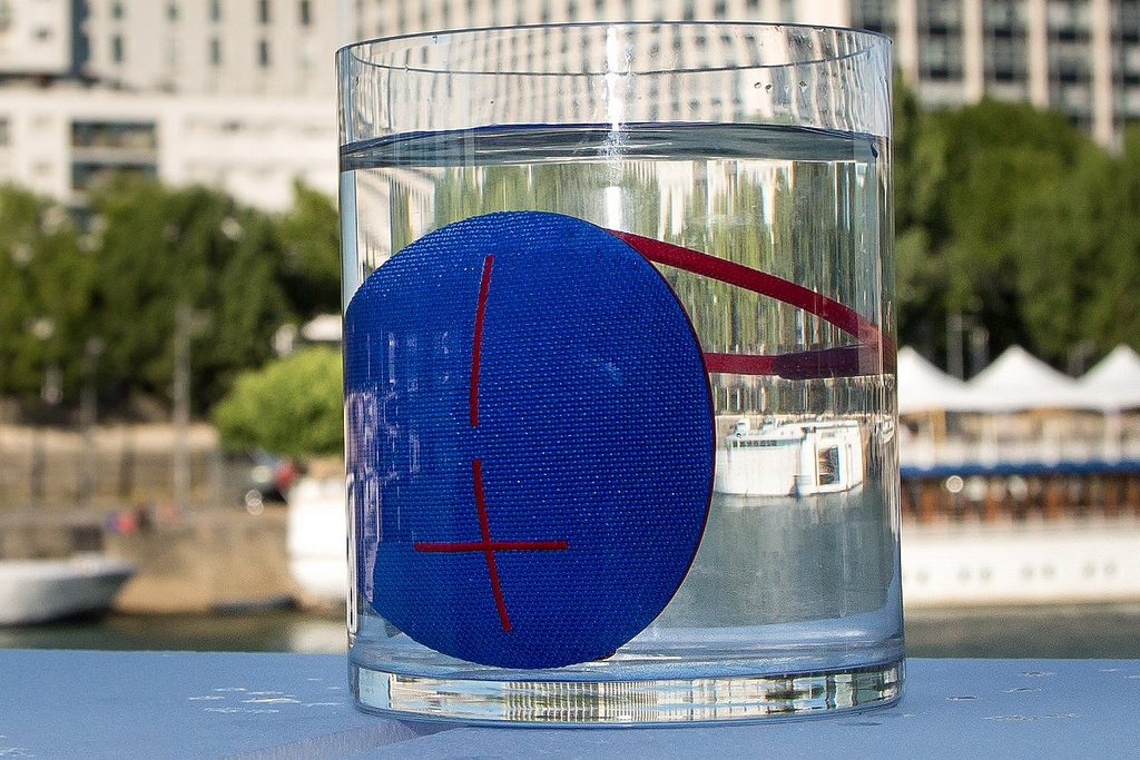 Ultimate Ears UE Roll