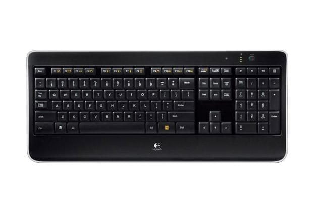 Logitech K800 : un clavier sans fil à rétroéclairage intelligent