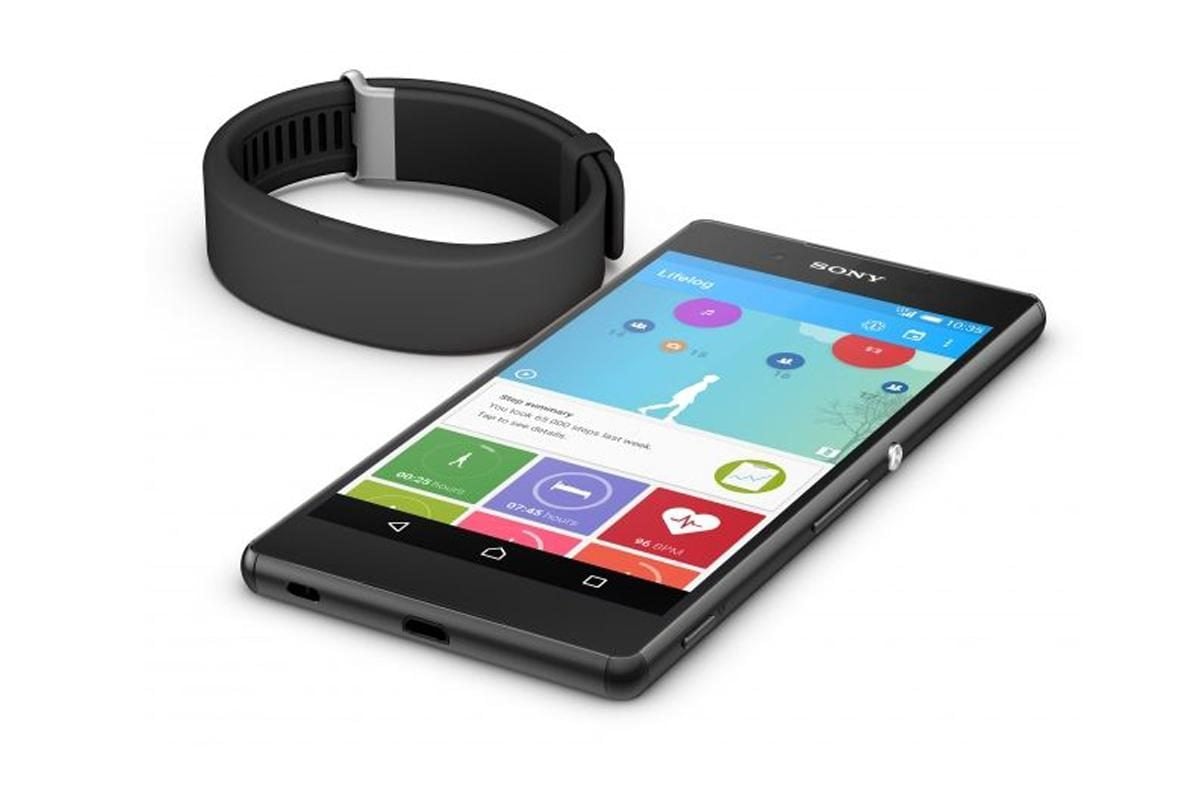 Sony takes on FitBit with the Xperia SmartBand and companion Lifelog  Android app – wirefresh