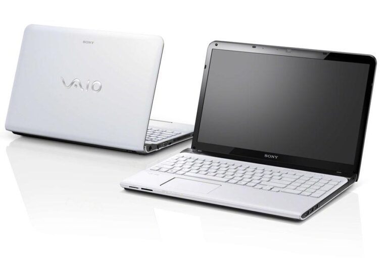 Sony SVE151J11M Ordinateur Portable 15,6" Blanc - Pour Pièces, Allume Pas De Système