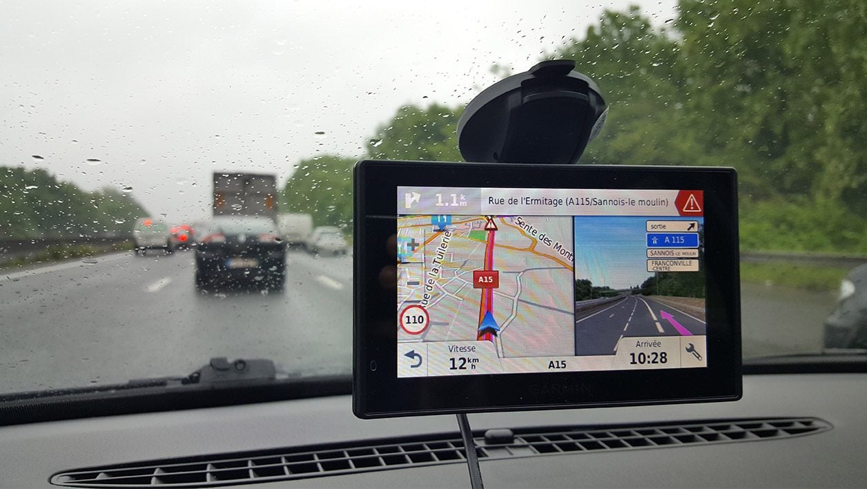 Spole tilbage Summen Plys dukke Test : Garmin Drive Assist 50 LMT, le meilleur et le plus complet des GPS  haut de gamme