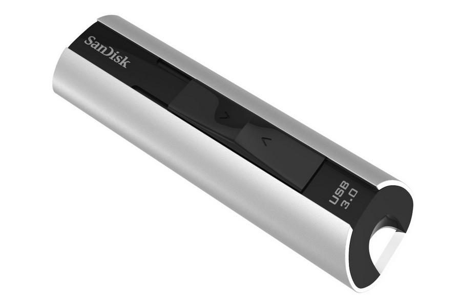 SanDisk Extreme PRO 128 Go : une clé USB 3.2 SSD dont les vitesses de  lecture vont jusqu'à 420 Mo/s et d'écriture atteignent 380 Mo/s :  : Informatique