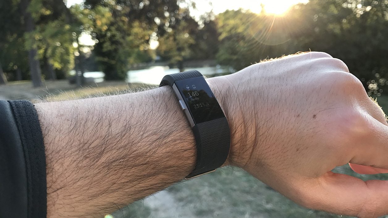 Test : Fitbit Charge 2, le bracelet cardio parfait pour les coureurs  occasionnels