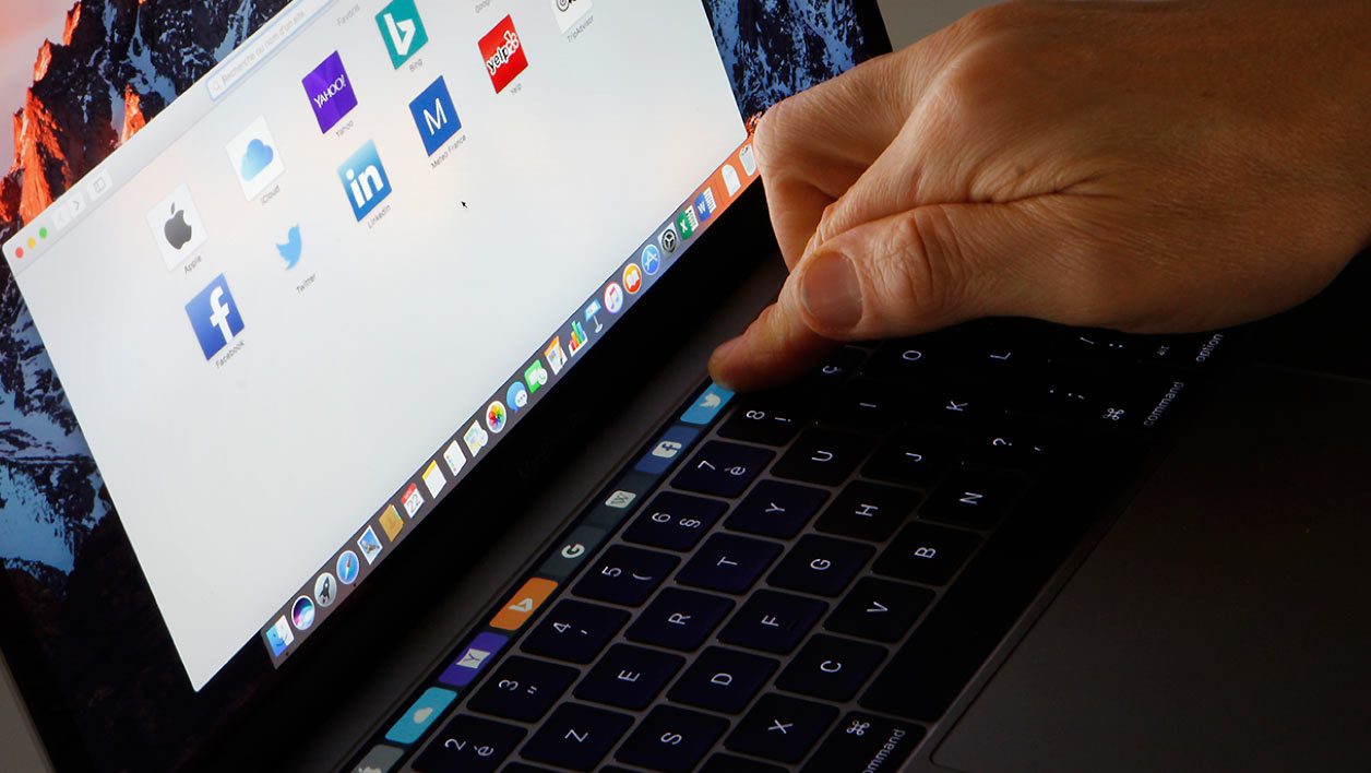 MacBook Pro 13" pouces avec Touch Bar