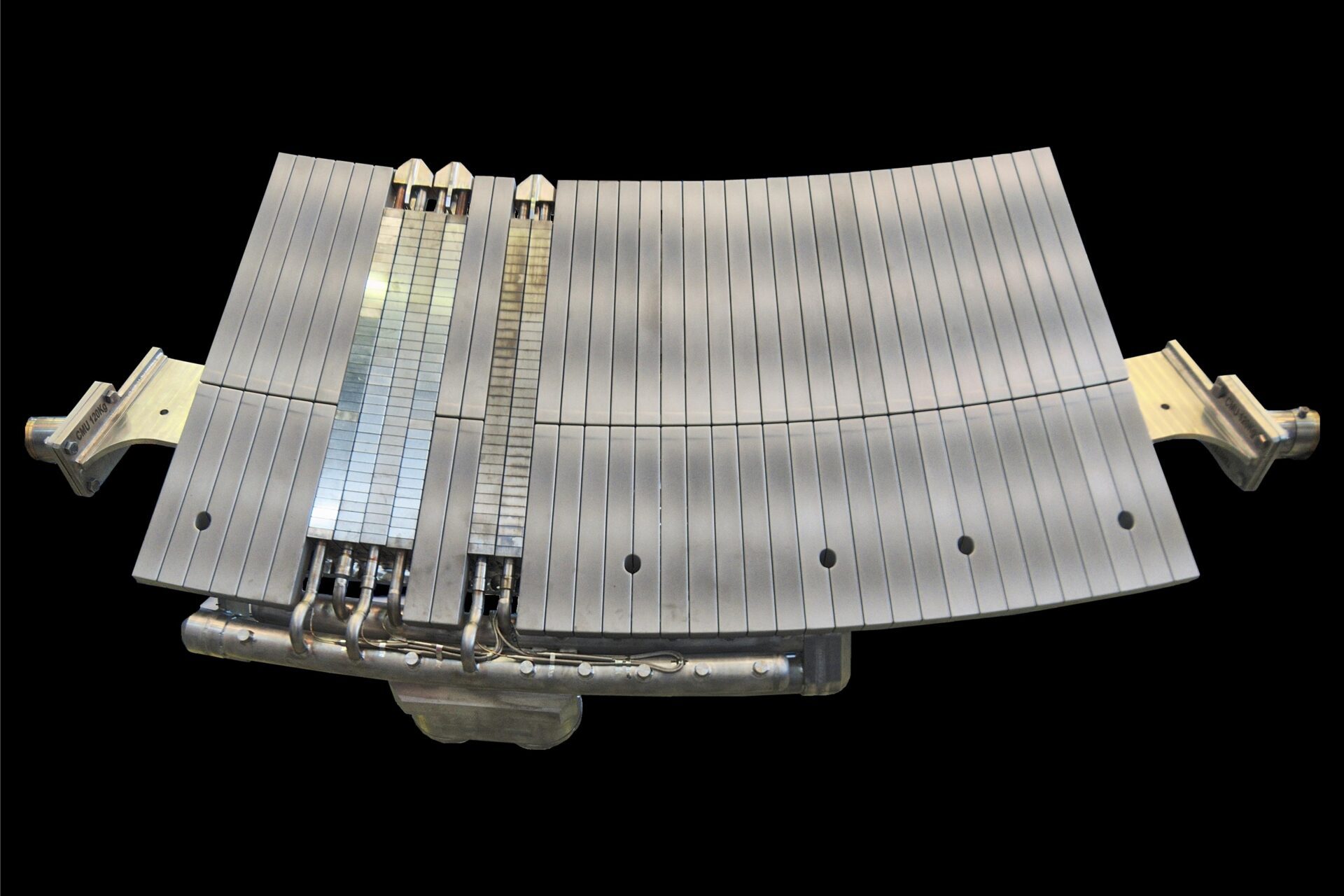 Un élément du divertor en tungstène.