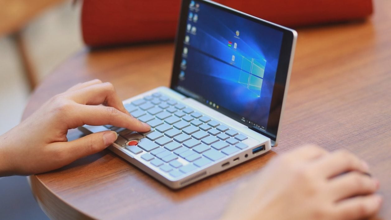 Ordinateur portable de poche avec écran tactile, micro PC, netbook