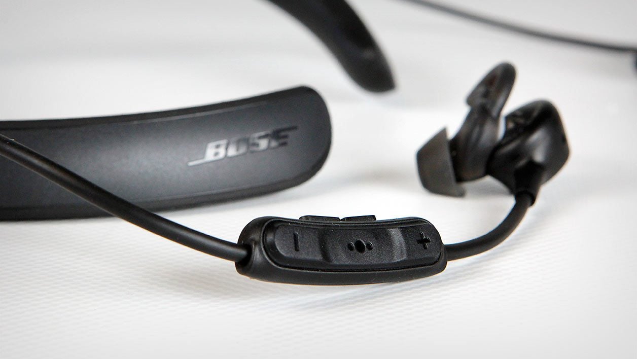 Test : Bose QuietControl 30, le casque à réduction de bruit sans fil pas  pratique à porter