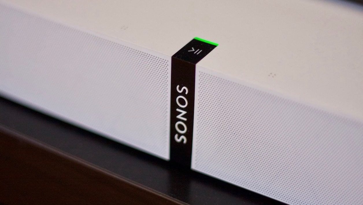 Sonos dévoile une nouvelle base enceinte TV, la PlayBase - Le