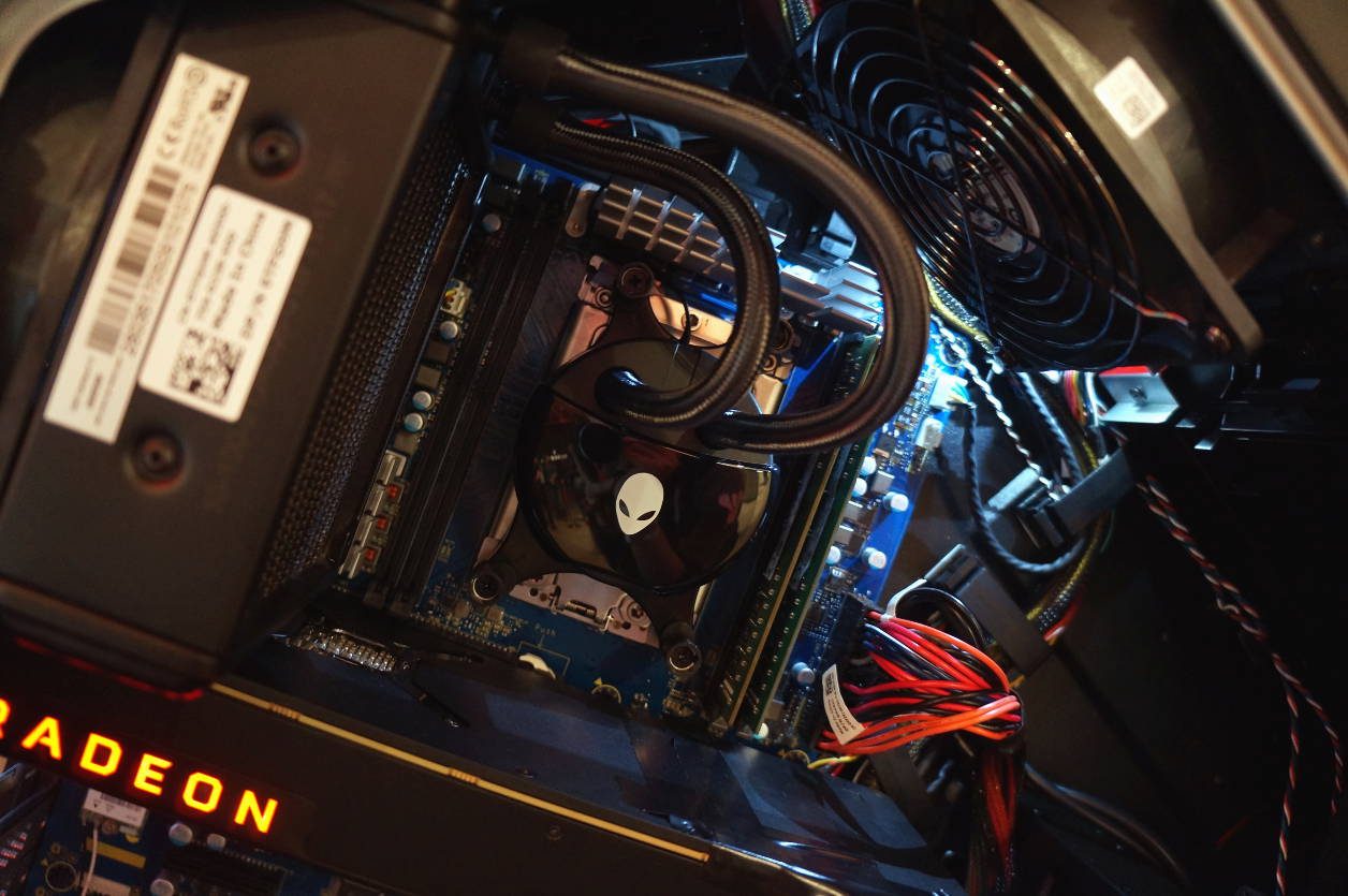 Dell Alienware Area-51 AMD Ryzen Threaripper