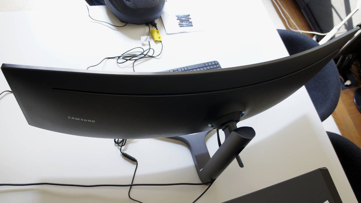 Samsung Curved LC49HG90DMNXZA