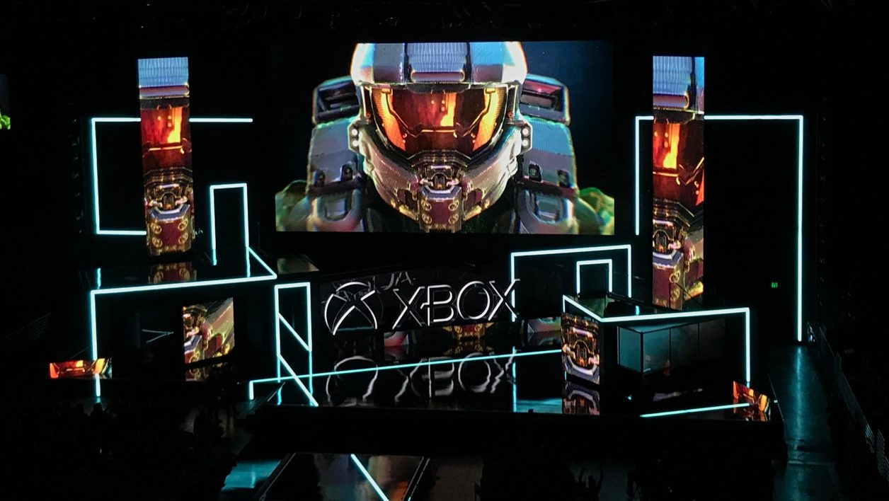 Xbox One X Master chief.jpg