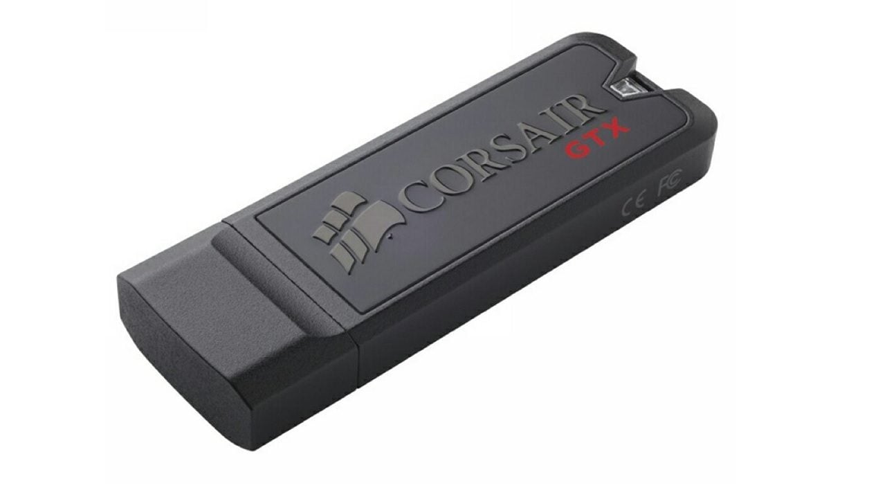 Test Corsair Flash Voyager GTX, une clé USB 3.0 ultra rapide sous