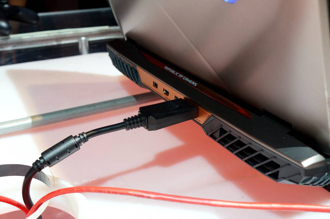 Asus ROG Chimera