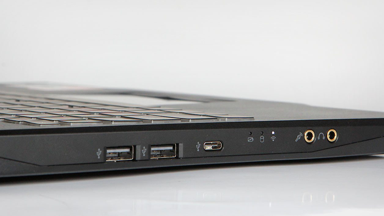 Gigabyte SabrePro 15