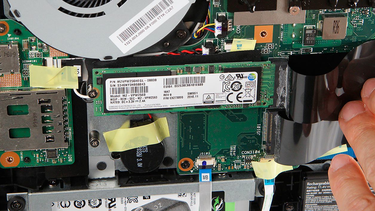 Gigabyte SabrePro 15