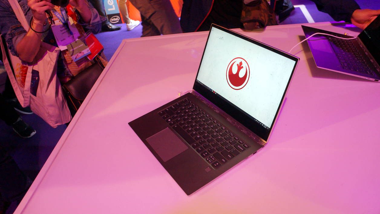 Lenovo Yoga 920 Star Wars Edition