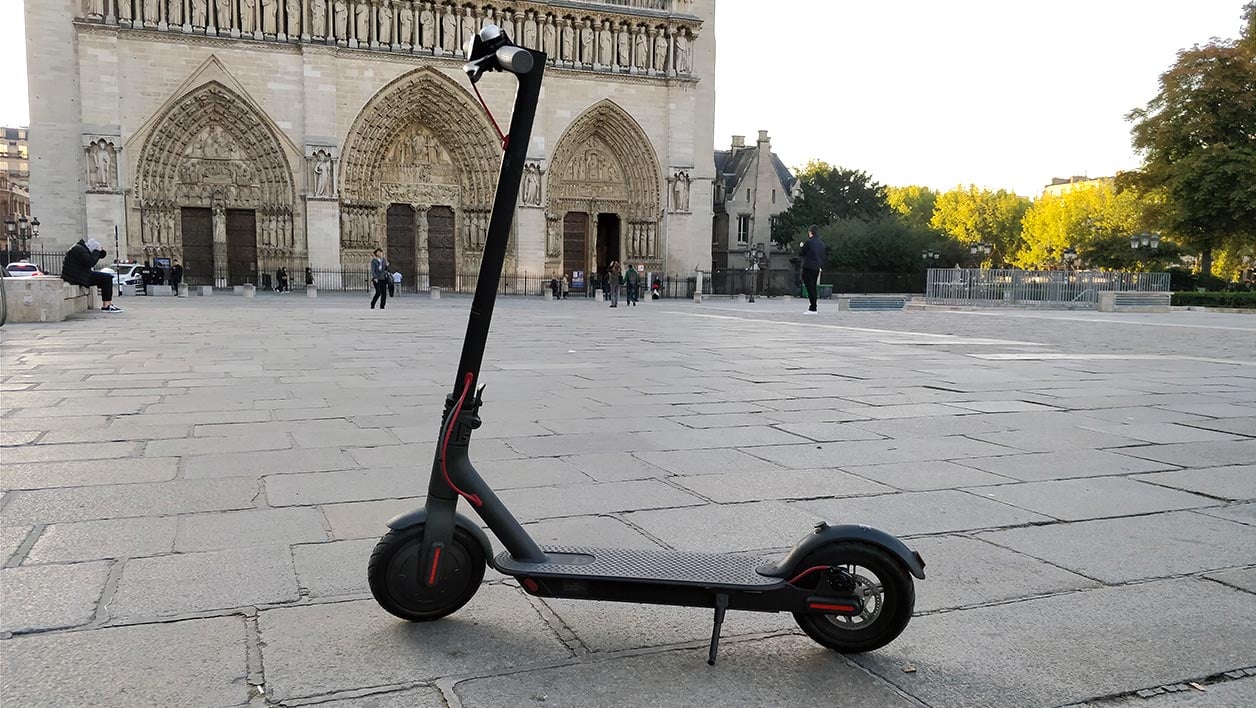 Xiaomi Mi Electric Scooter