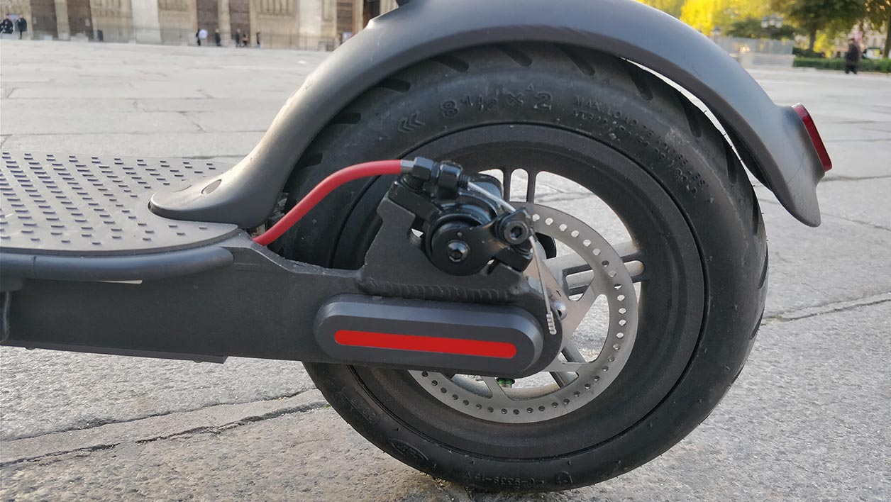 Xiaomi Mi Electric Scooter
