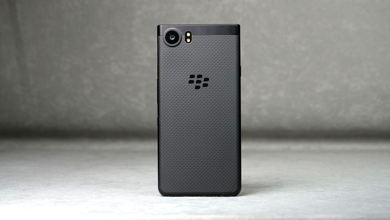 Le BlackBerry KEYone Black Edition