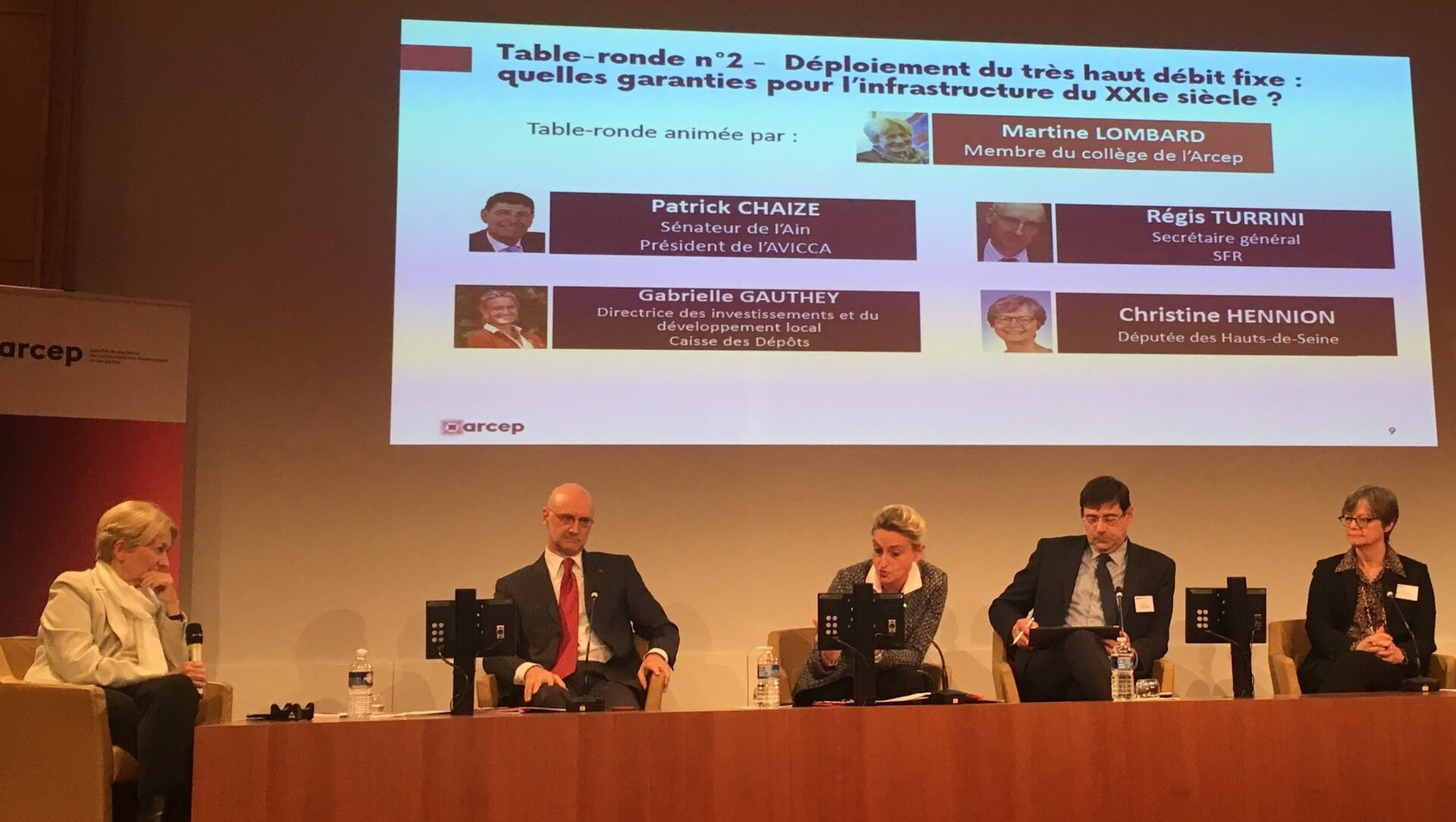 Le secrétaire général de SFR Régis Turrini, à gauche, lors de la conférence annuelle du Graco.