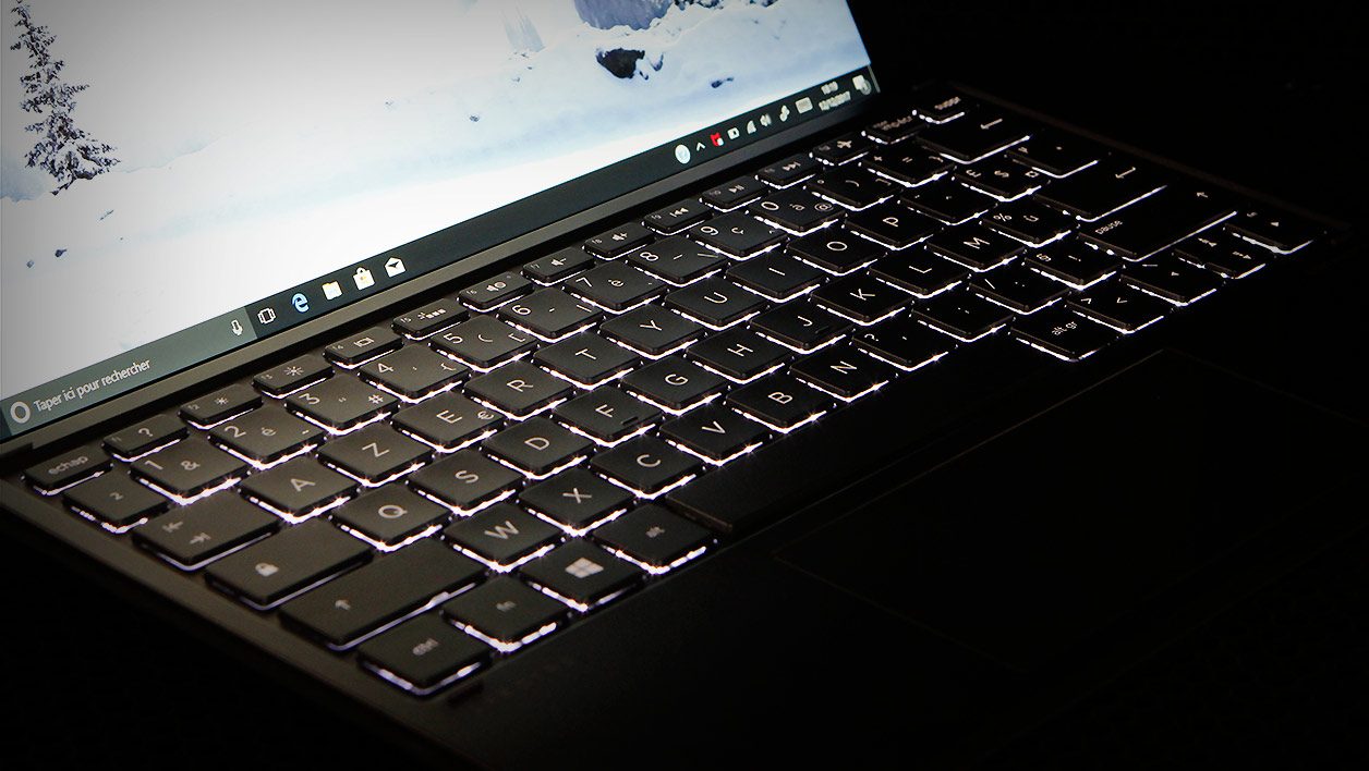HP Spectre x2 12 (12-c001nf)
