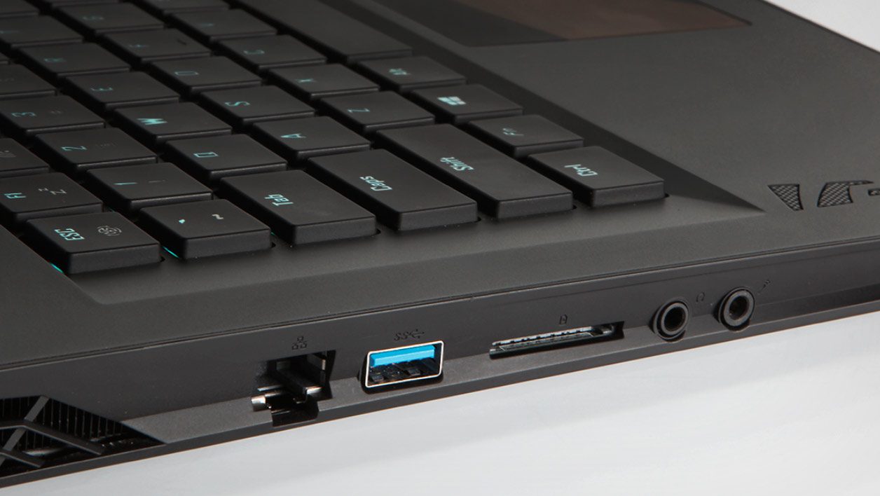 Gigabyte Aorus X9 v7