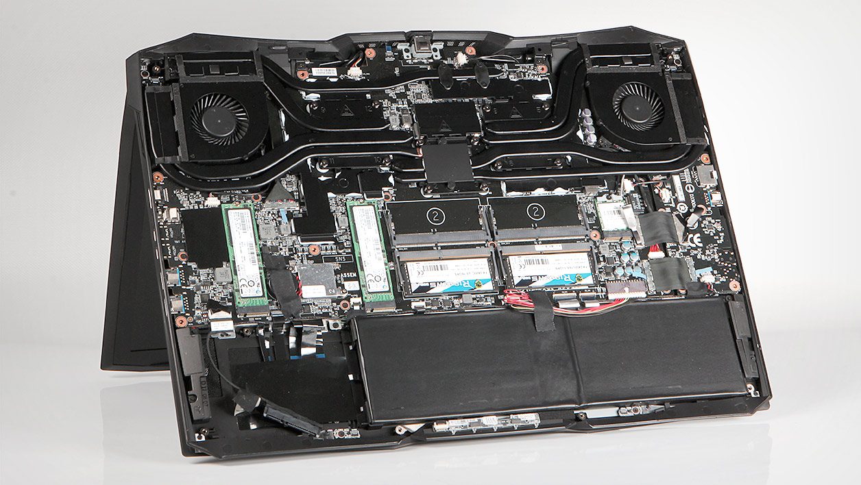 Gigabyte Aorus X9 v7