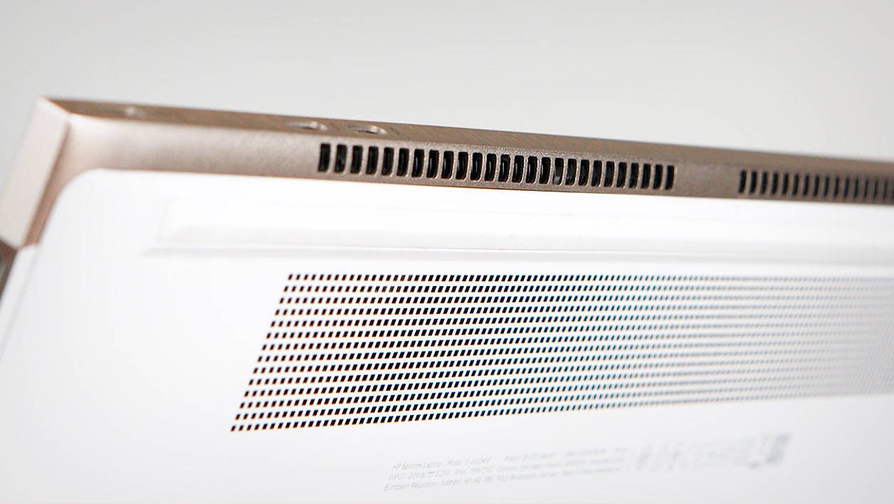 HP Spectre 13 (13-af004nf)