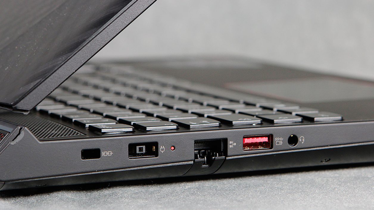 Lenovo Legion Y720-15IKB (80VR002MFR)