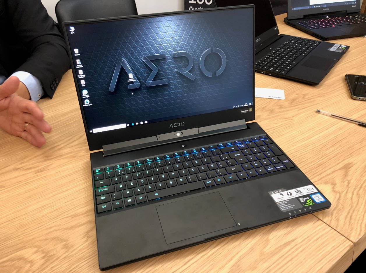 Gigabyte Aero 15W