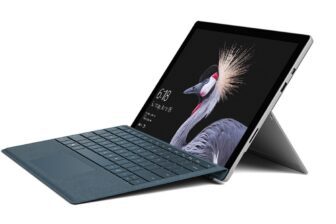 Microsoft présente Surface Hub 2, un PC Windows 10 géant sur roulettes