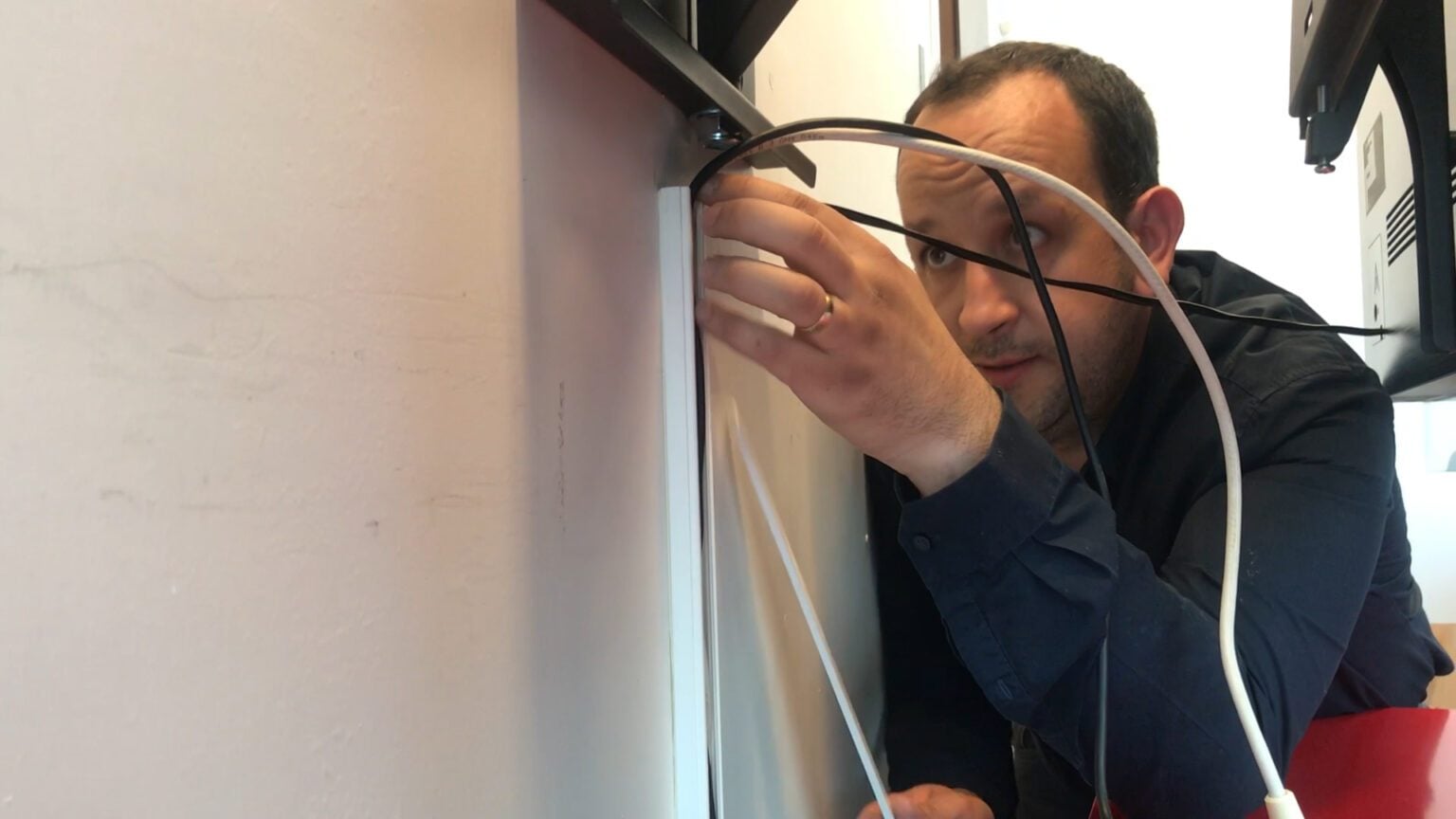 Comment installer sa télé au mur : tous nos conseils pour ne pas se rater