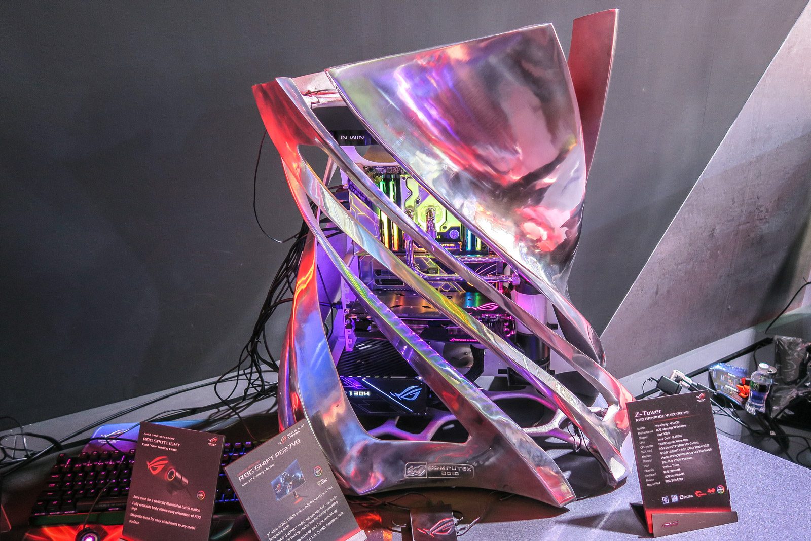 ASUS ROG Booth