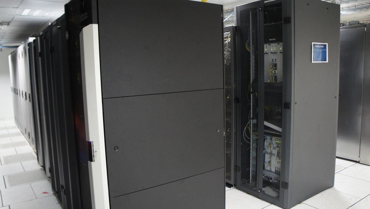 Dans un data center de Bouygues Telecom.
