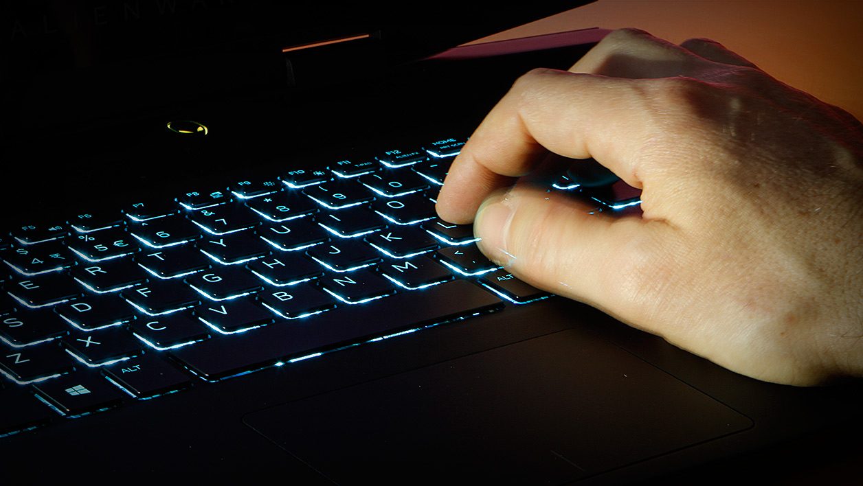 Dell Alienware m15